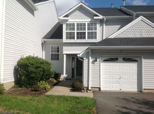 3 Lamberson Ct, Sayreville, NJ 08872