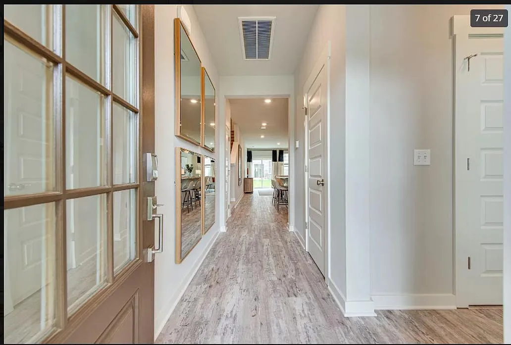 Building Photo - 758 Mickelson Way