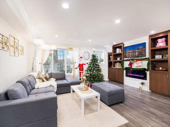 15175 62a Ave, Surrey, BC V3S 1X1