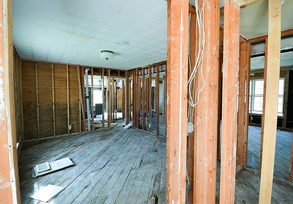 4th image of 13685 Rolling Hills Dr