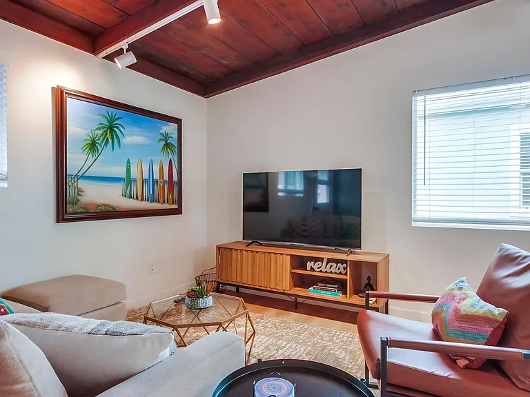 922 Palm Ave #922 — Photo 35