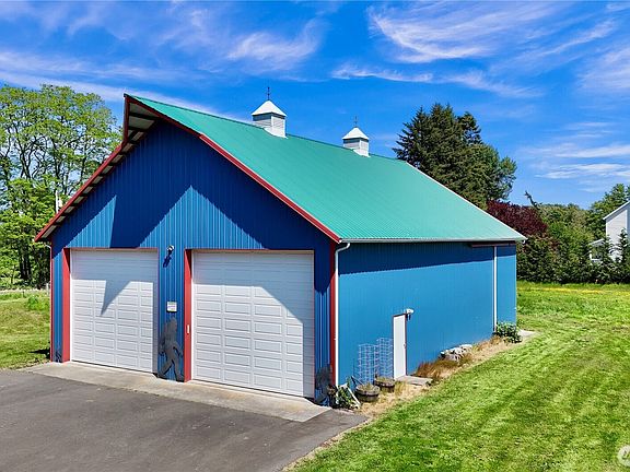 2nd image of 4077 Tarte Rd