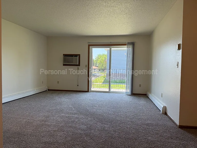 3302 12th St S #204 — Photo 4