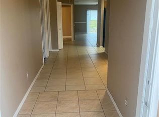 5214 25th St SW, Lehigh Acres, FL 33973