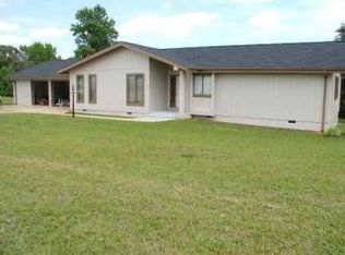 130 Wofford Rd, Taylors, SC 29687