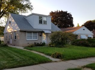 4529 N 73rd St, Milwaukee, WI 53218