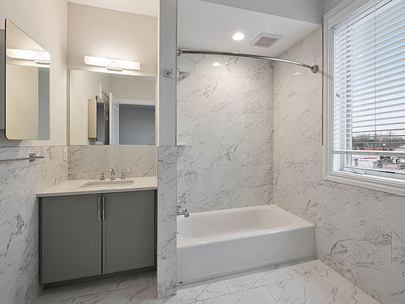 3rd image of 11 Madison Ave APT 206