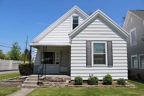 120 Garfield Ave Photo 1 120 Garfield Ave Photo 1