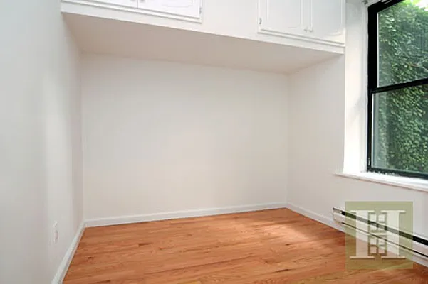 Rented by Halstead Real Estate | media 43