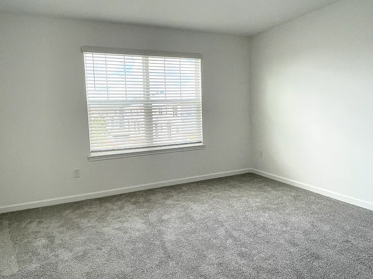 734 Spring Palms Loop — Photo 14