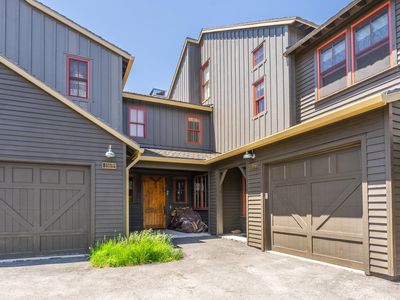 1165 Pyramid Peak Dr, Mammoth Lakes, CA, 93546