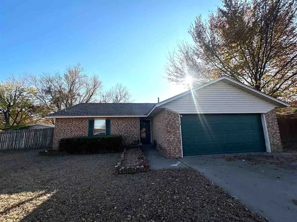 316 Warwick Rd, Ponca City, OK 74601