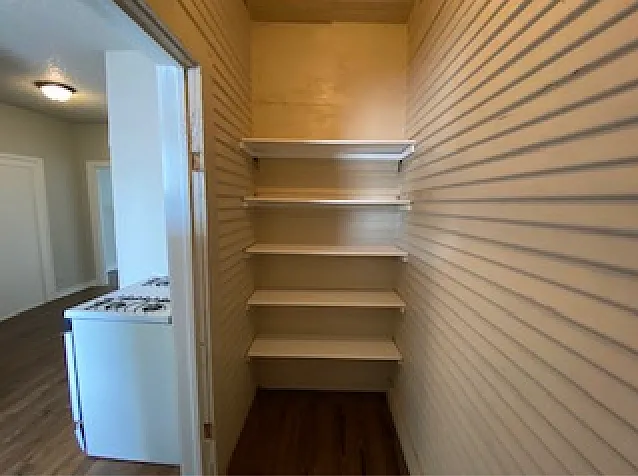 1946 Fairmount Ave #202 — Photo 9