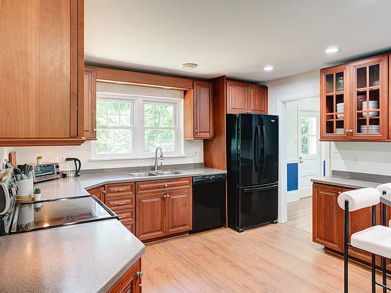 7 Carol Ln — Photo 11