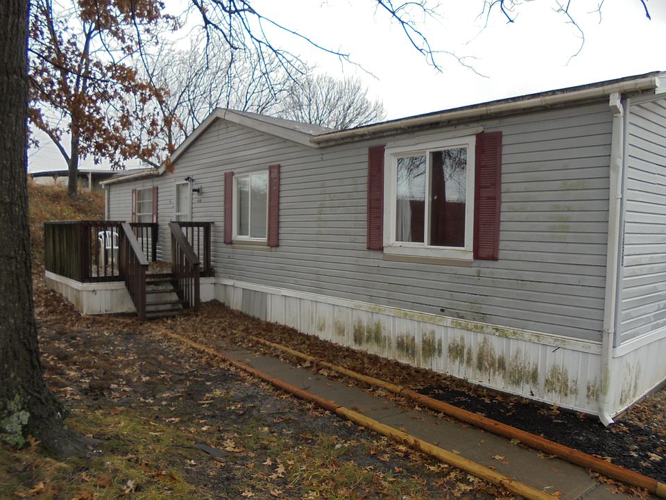 Front Entrance with Deck