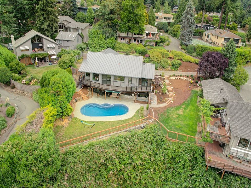 1st image of 4613 105th Ave NE