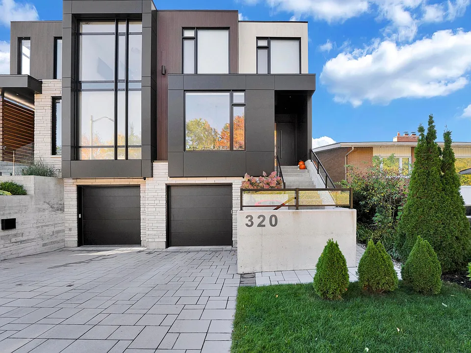 320 Perrier Ave #BASEMENT