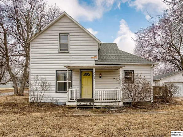 604 S Cedar St, Mead, NE 68041