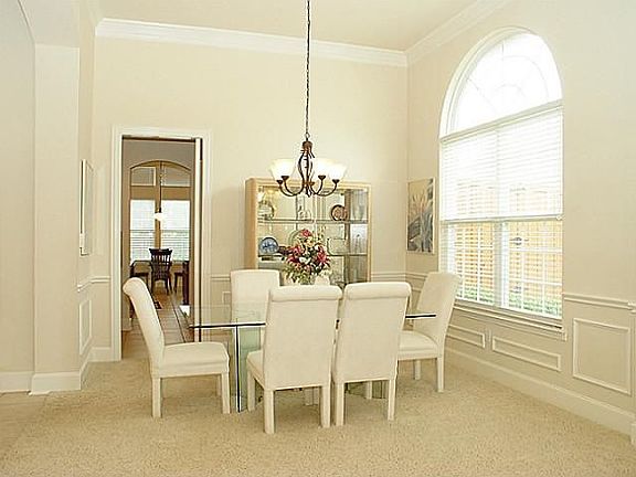5th image of 3205 Tearose Dr
