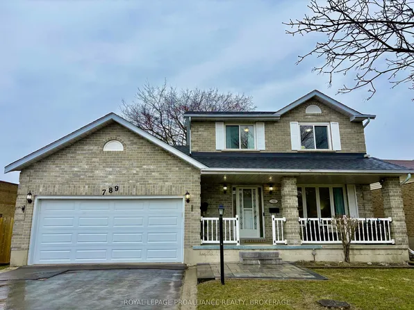 789 Strand Blvd, Kingston, ON K7P 2C3