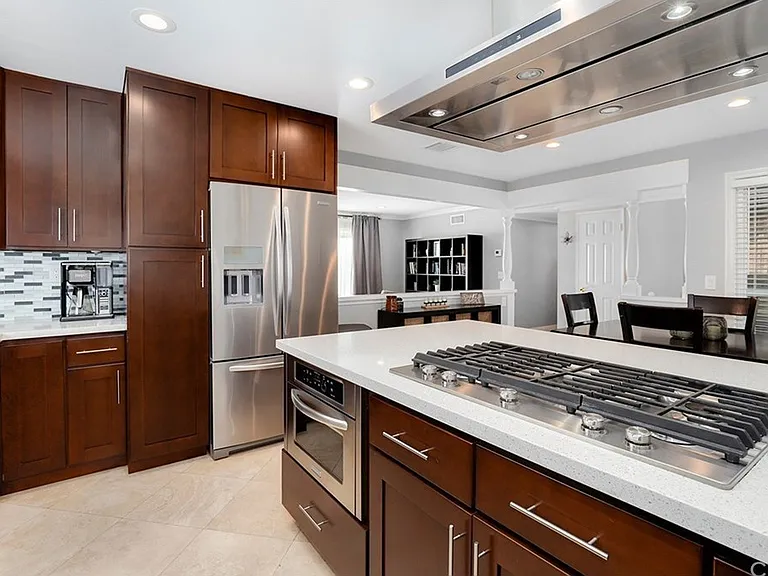 16130 Golden Lantern Ln — Photo 5