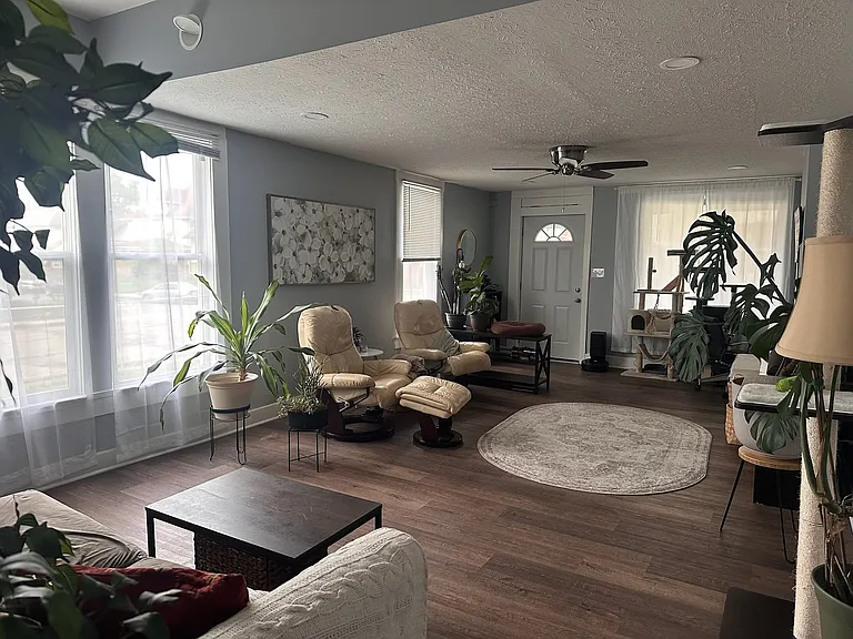 living room - current tenant