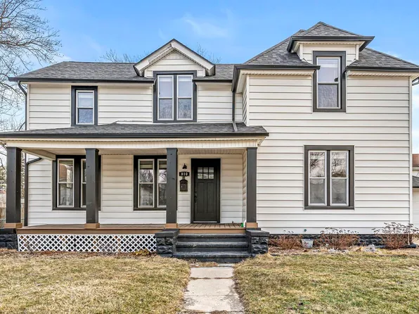 810 Locust St, Mishawaka, IN 46545