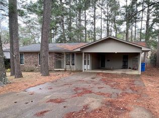 1222 Bluebird Cir, Magnolia, AR 71753