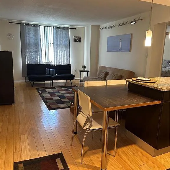 701 S Madison Ave #410 — Photo 10