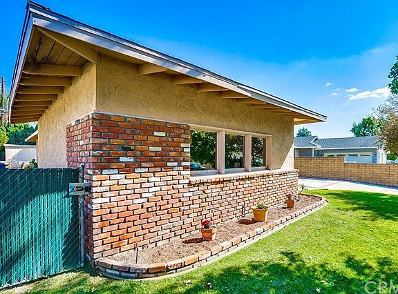 5th image of 916 Edie Dr
