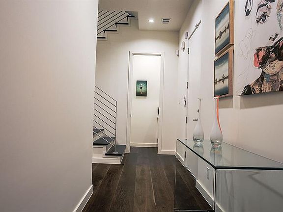5th image of 3595 Dorothy Ave