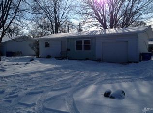 508 W Green St, Butler, IN 46721