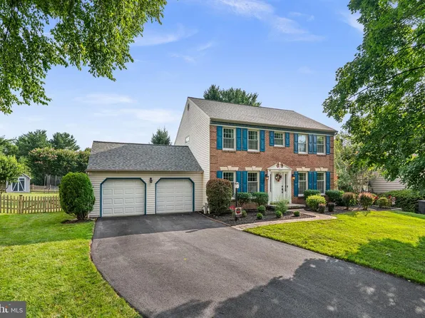 10389 Boca Raton Dr, Ellicott City, MD 21042