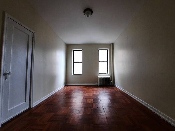 5th image of 4109 9th Ave #29