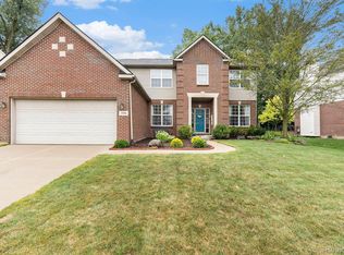 3394 Everett Dr, Rochester Hills, MI 48307