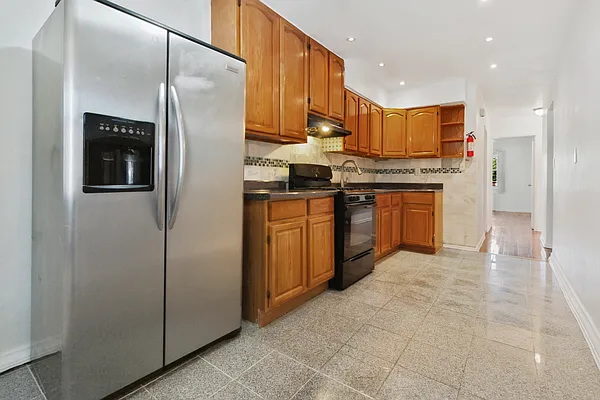 Rented by Douglas Elliman | media 10