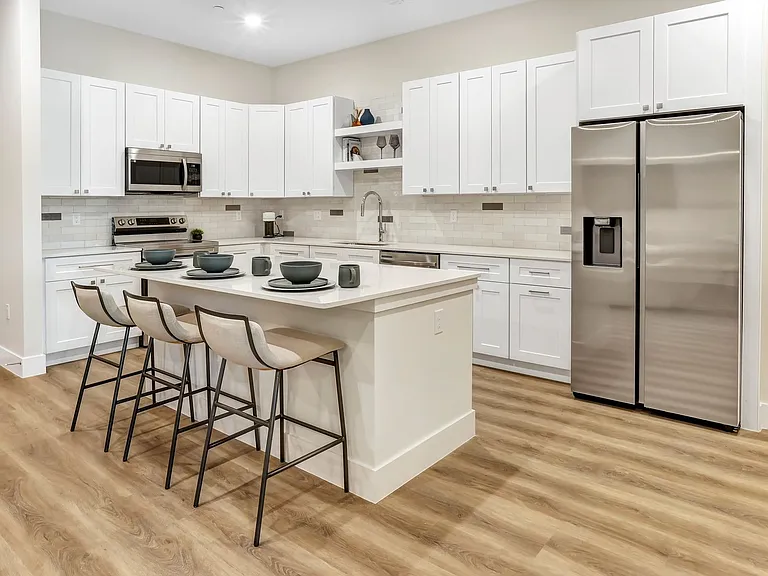 Experience Modern Luxury at Smith & Main: Premier Living in Downtown Winter Garden — Photo 36