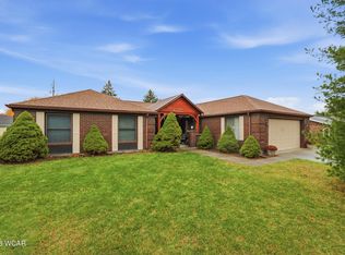 1641 Whitehall Dr, Lima, OH 45805