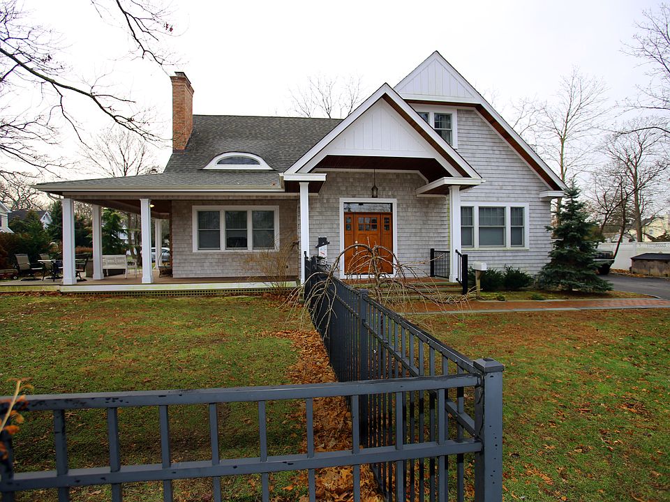 Photos taken by Harry Krause