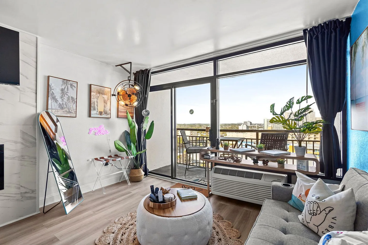 Studio, 1.0 bath, 398 sqft, $3,120 — Photo 3