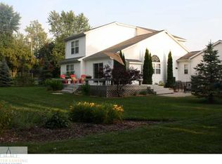 833 Blacksmith Trl, Williamston, MI 48895