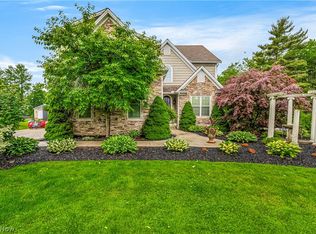 9604 Venus Rd, Chardon, OH 44024