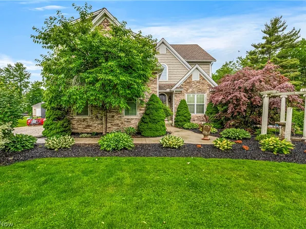 9604 Venus Rd, Chardon, OH 44024