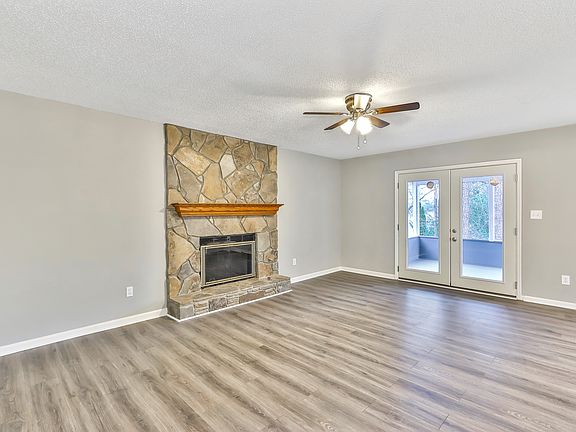 4th image of 5249 Stafford Dr