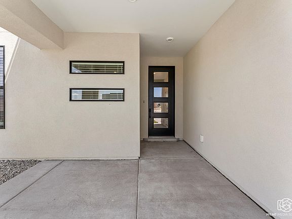 3rd image of 643 S Lesina Heights Dr