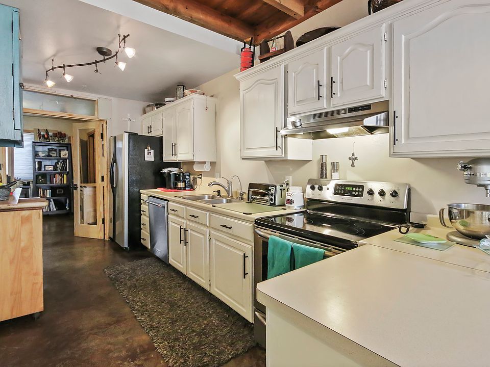 1st image of 535 W Deer Dr #507