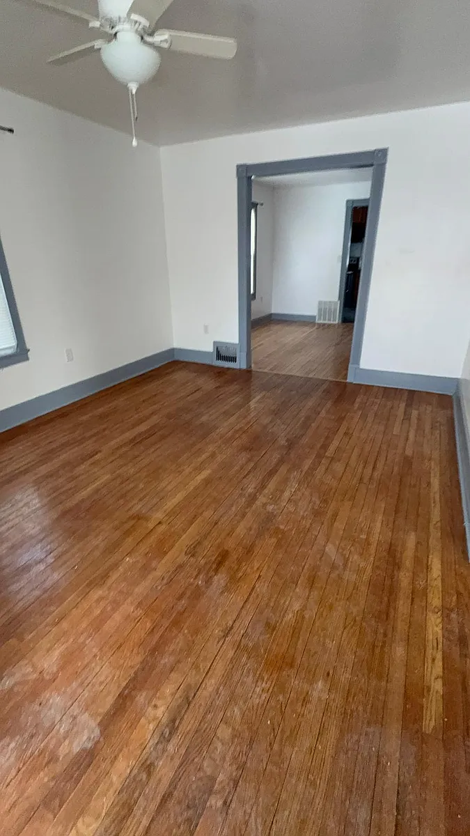 Building Photo - 209 Dudley Ave #1