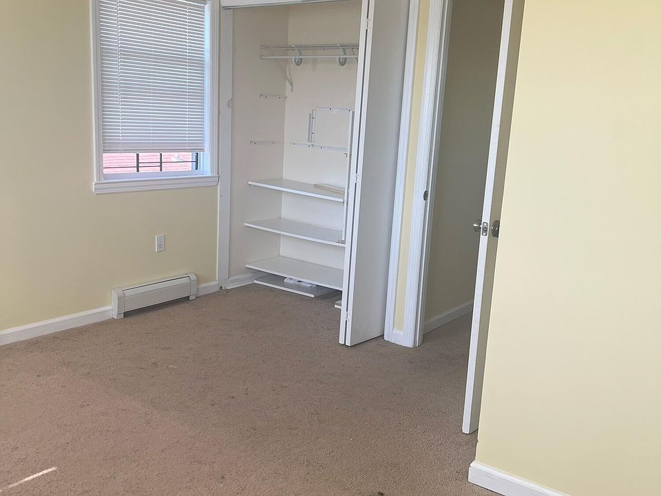 1st image of 285 Adams Ave