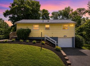 66 Pierce Rd, West Brookfield, MA 01585