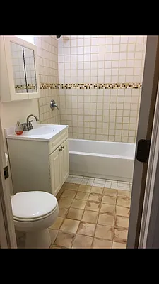 Rented by Manhattan Flats | media 2